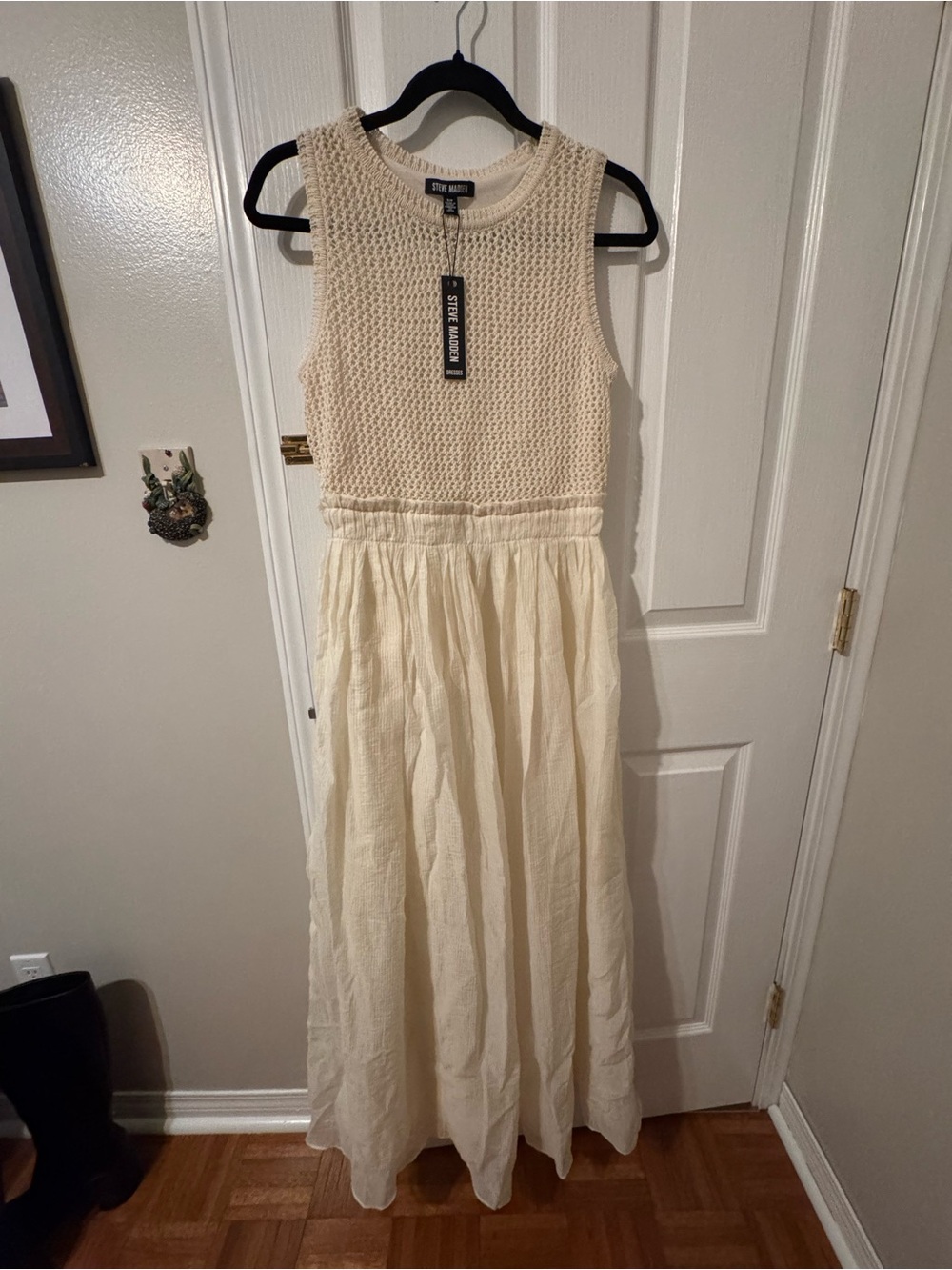Steve Madden Cream Sleeveless Maxi Dress